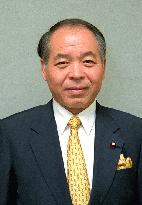 (1)Suzuki's secretary arrested
